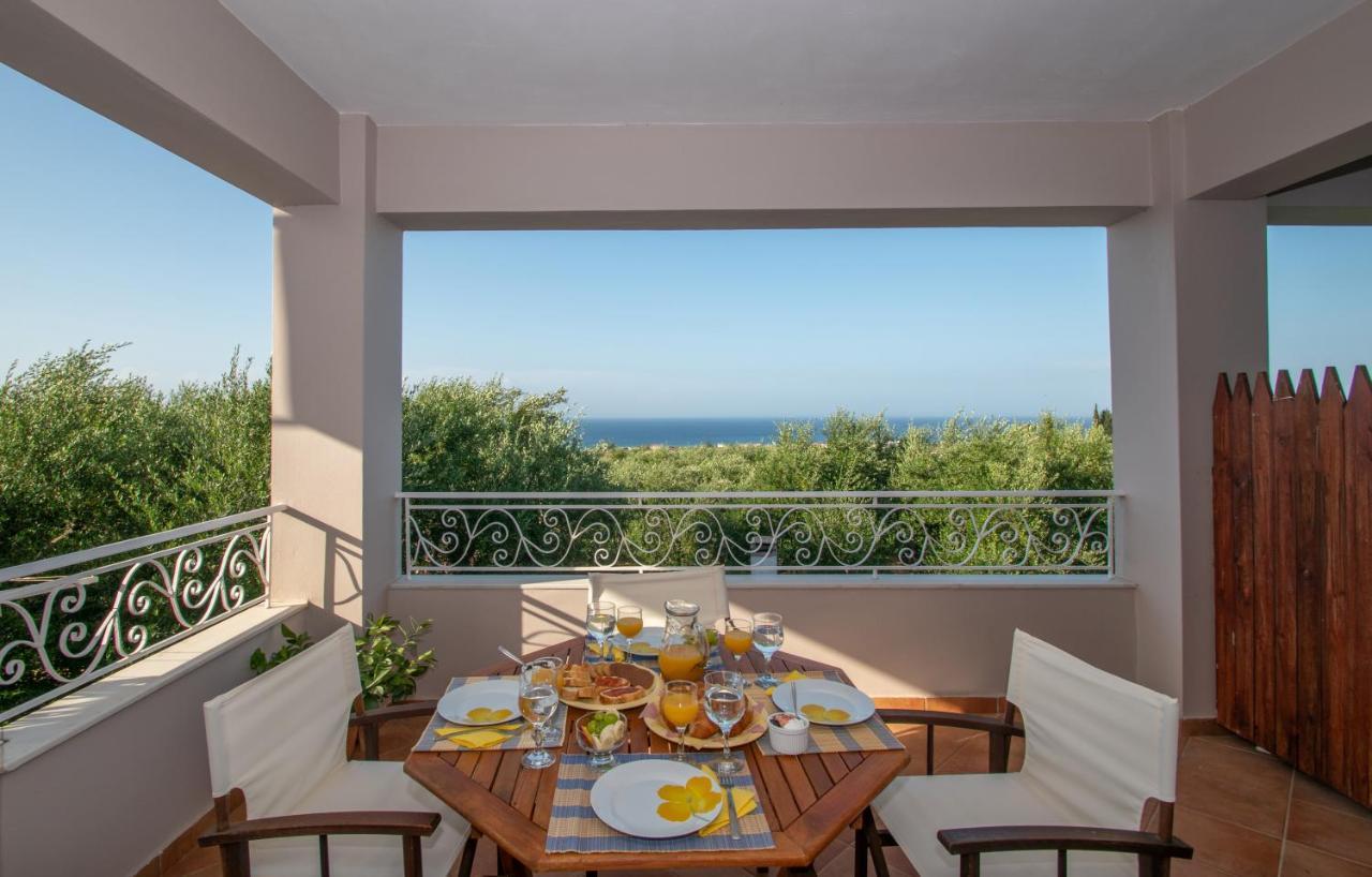 Villa Zoi Méson Yerakaríon Buitenkant foto